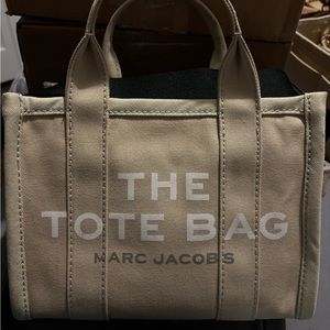 Marc Jacob’s THE TOTE BAG